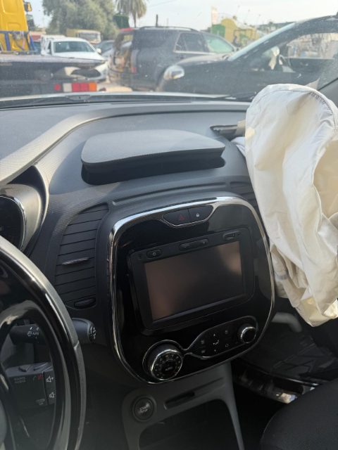 Renault Captur 2015, referencia R-0003: foto 8 de 12