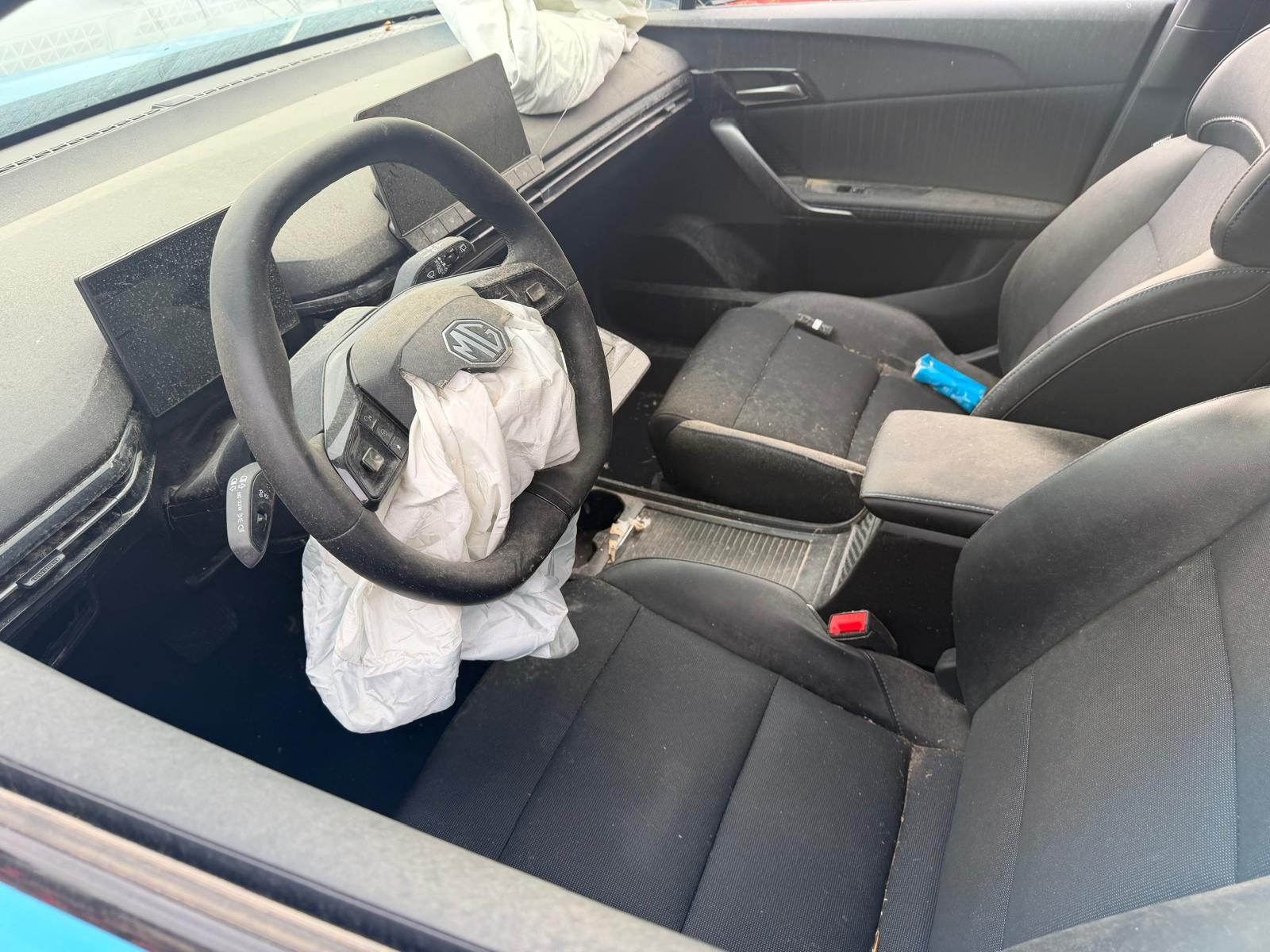 MG MG4 EV 2023, referencia R-0004: foto 3 de 4