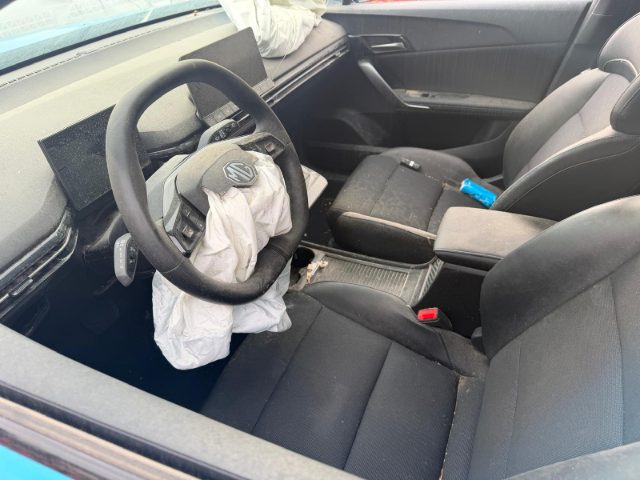 MG MG4 EV 2023, referencia R-0004: foto 3 de 4