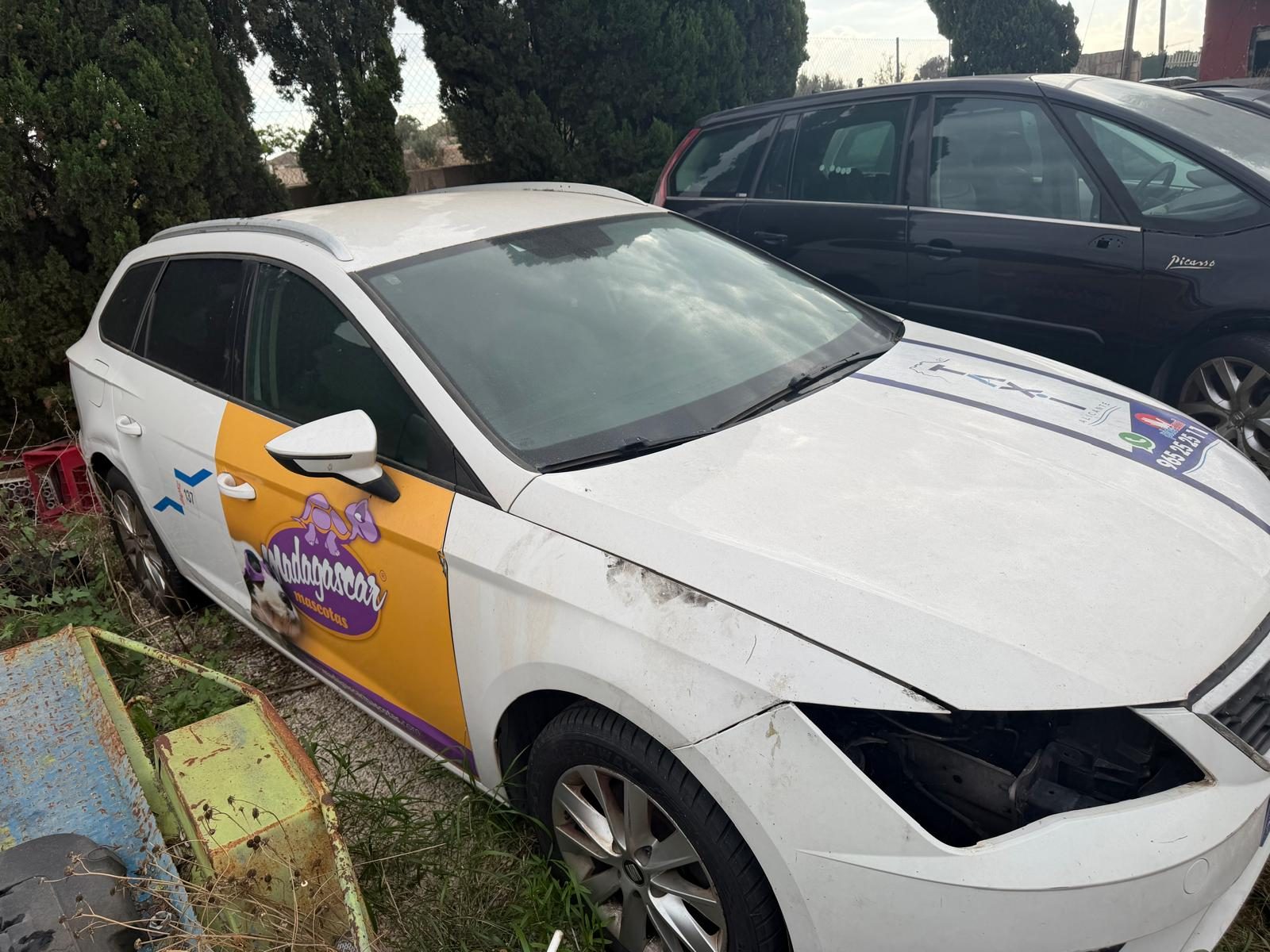 Seat León 2018, referencia R-0006: foto 3 de 3