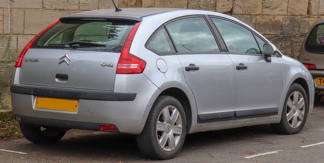 Citroën C4 2006, referencia R-0055: foto 2 de 2